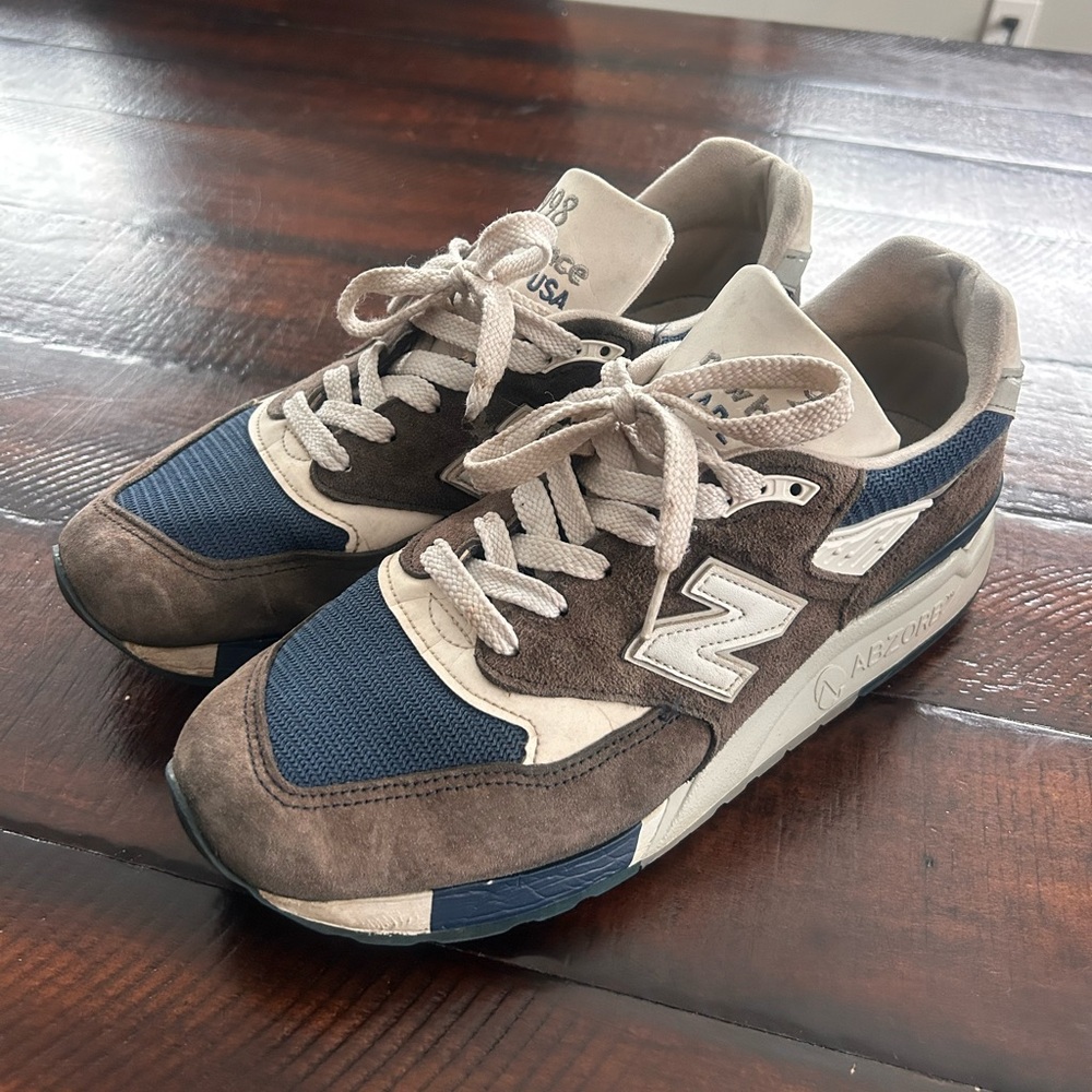 New Balance Men's Blue and Grey Sneakers